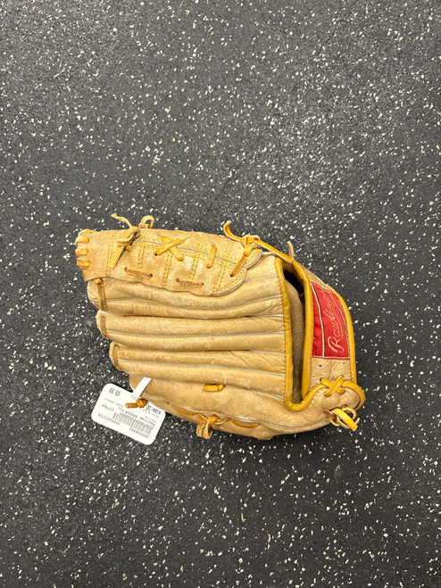 Vist Large View of Product Image Which is Used Rawlings 809314 BB/SB Glove RH Throw Brown 10"