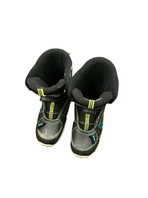Vist Large View of Product Image Which is Used K2 BOA Boys Snowboard Boots Grey Junior 01