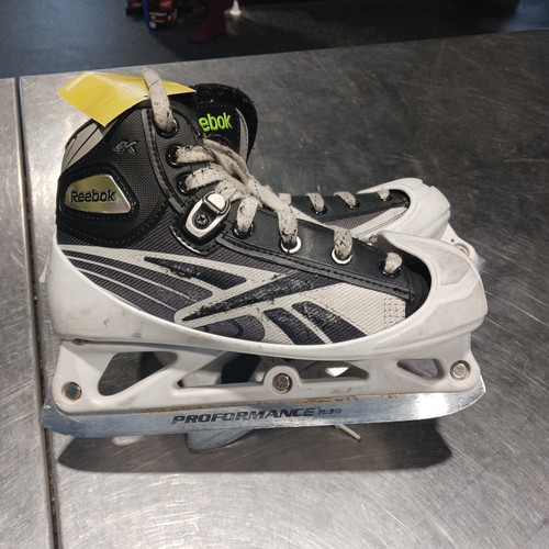 Vist Large View of Product Image Which is Used Reebok 4K Junior Goalie Skate Junior 03