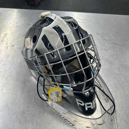 Vist Large View of Product Image Which is Used CCM GFL PRO Senior Goalie Helmet/Mask White MD