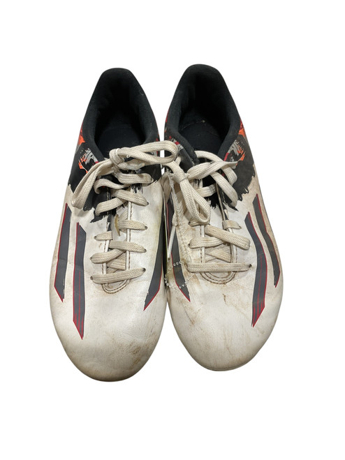 Vist Large View of Product Image Which is Used Adidas Soccer Cleats White Junior 04