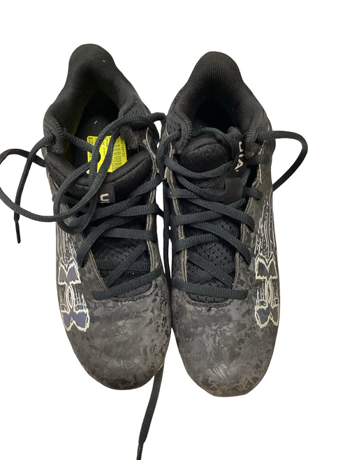 Vist Large View of Product Image Which is Used Under Armour Jr FB Cleats Black Junior 02.5