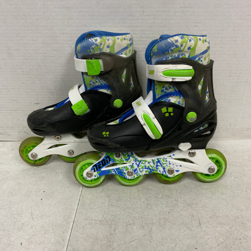 Vist Large View of Product Image Which is Used NEON ADJ 12-2 Child Rec Fitness Skates Green Adjustable