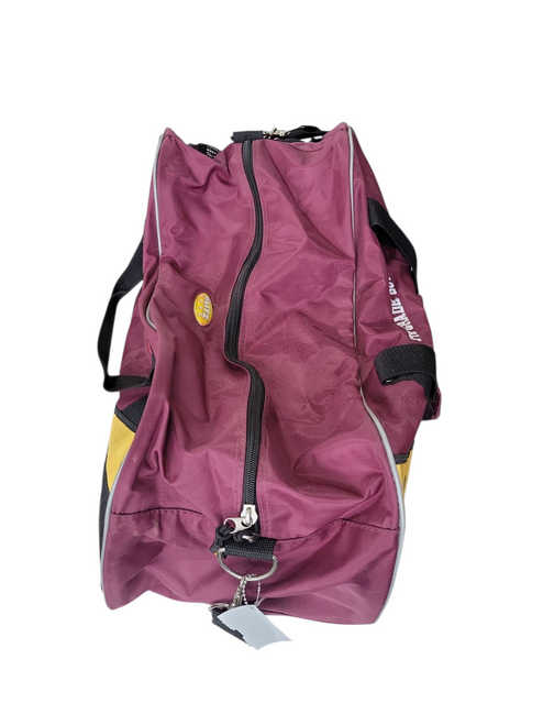 Vist Large View of Product Image Which is Used Harrow Player Carry Bag Maroon