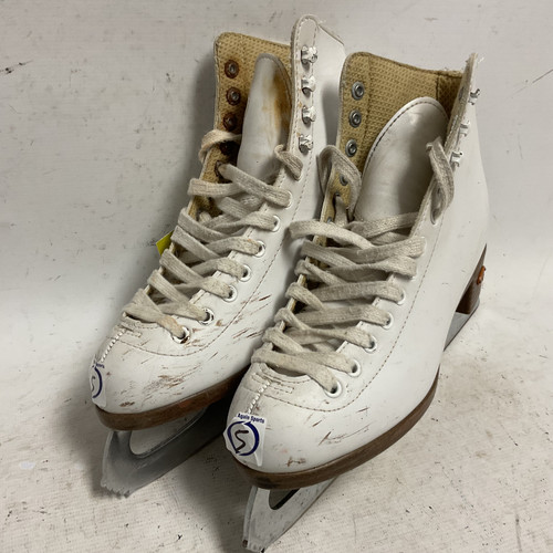 Vist Large View of Product Image Which is Used Riedell 110W WomensFigure Skate White Senior 5
