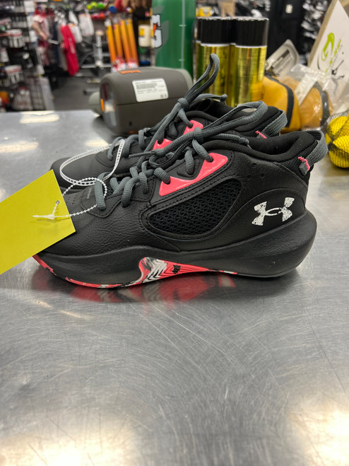 Vist Large View of Product Image Which is Used Under Armour Basketball Shoes Y Black Junior 04