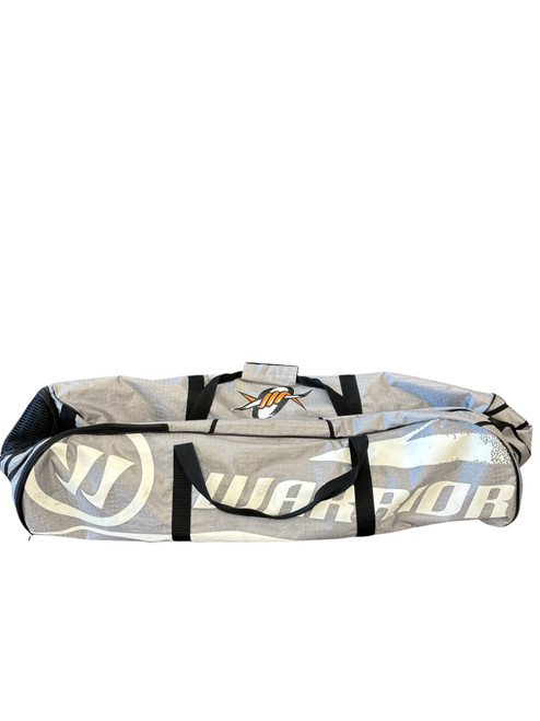 Vist Large View of Product Image Which is Used Warrior Player Carry Bag Grey