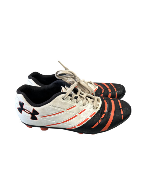 Vist Large View of Product Image Which is Soccer cleats