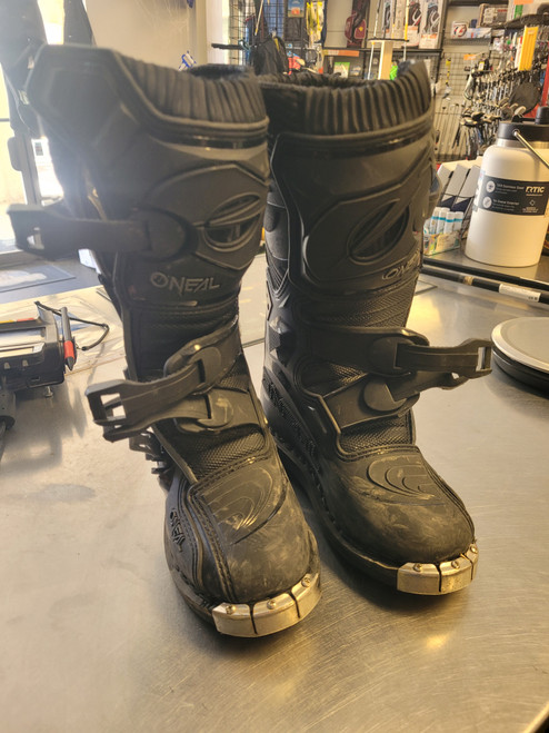 Vist Large View of Product Image Which is Used O'Neill ELEMENT Junior Boots Black Junior 01