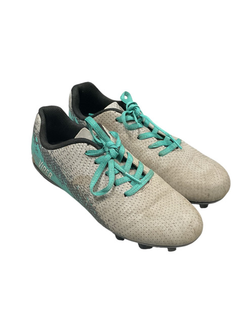 Vist Large View of Product Image Which is Used DSG-S56G2Z9 Soccer Cleats Grey Junior 03