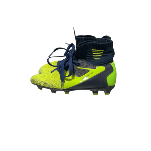 Vist Large View of Product Image Which is Used Soccer Cleats Yellow Youth 12.0