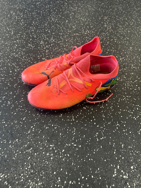 Vist Large View of Product Image Which is Used Puma FOREVER BRASILEIRO Soccer Cleats Red Junior 04.5