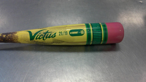 Vist Large View of Product Image Which is Used Victus PENCIL BB/SB USSSA 2 3/4 Bat 29"