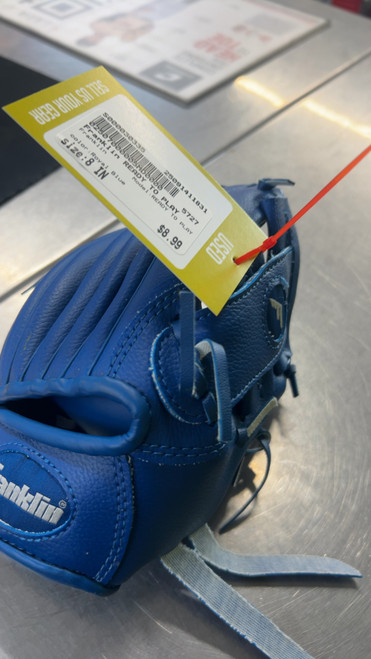 Vist Large View of Product Image Which is Used Franklin READY TO PLAY BB/SB Glove T-ball Royal Blue 8"