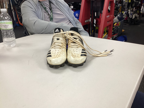 Used Adidas BB/SB CLEATS BB/SB Cleats Black And White Junior 02 11801-S000052256 Vist Large View of Product Image Which is Used Adidas BB/SB CLEATS BB/SB Cleats Black And White Junior 02