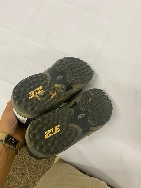 Vist Large View of Product Image Which is Used 312 Umpire Accessories