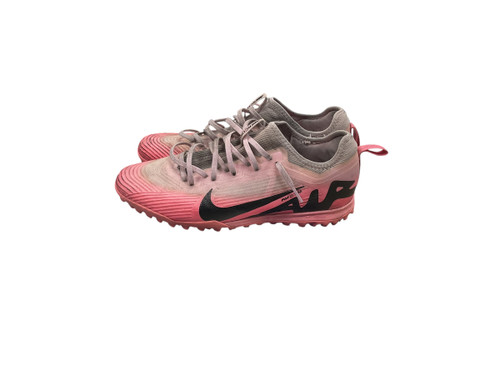 Vist Large View of Product Image Which is Used Nike Soccer Turf Shoes Pink Senior 9.5