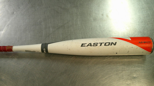 Vist Large View of Product Image Which is Used Easton MAKO BB/SB USSSA 2 3/4 Bat 30"