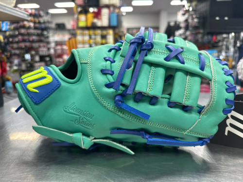 Vist Large View of Product Image Which is New MARUCCI ASCENSION 1B MITT-12.75"