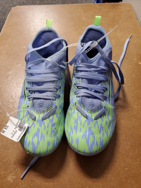 Vist Large View of Product Image Which is Used Puma Soccer Cleats Purple Junior 02.5