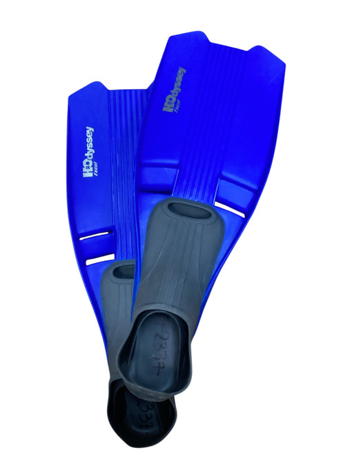 Vist Large View of Product Image Which is Used H2Odyssea Underwater Fins Royal Blue MD