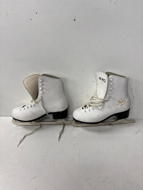 Vist Large View of Product Image Which is Used CCM 30 WomensFigure Skate White Senior 6