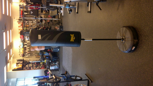 Vist Large View of Product Image Which is Used Everlast REFLEX BAG W/STAND Boxing Bag Stand