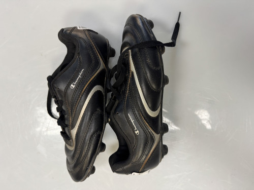 Vist Large View of Product Image Which is Used Champion Sports Soccer Cleats Black Junior 03.5
