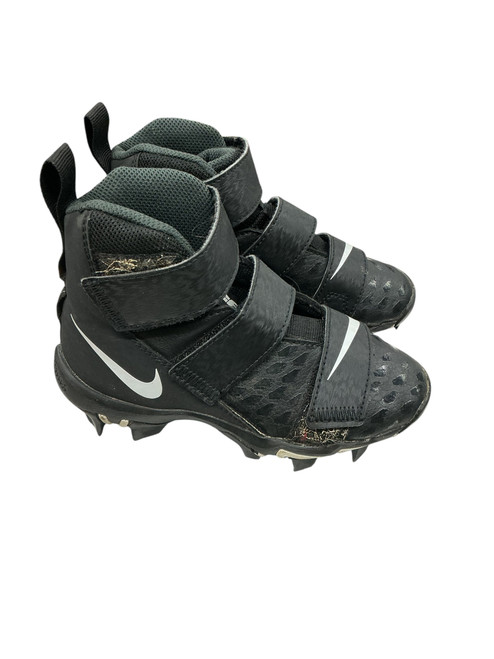 Vist Large View of Product Image Which is Used Nike FORCE Youth FB Cleats Black Youth 11.0