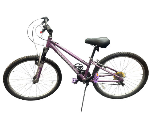 Vist Large View of Product Image Which is Used Diamondback ZOOM Mountain Bike Womens Purple 43-47cm - 17-18" - MD Frame