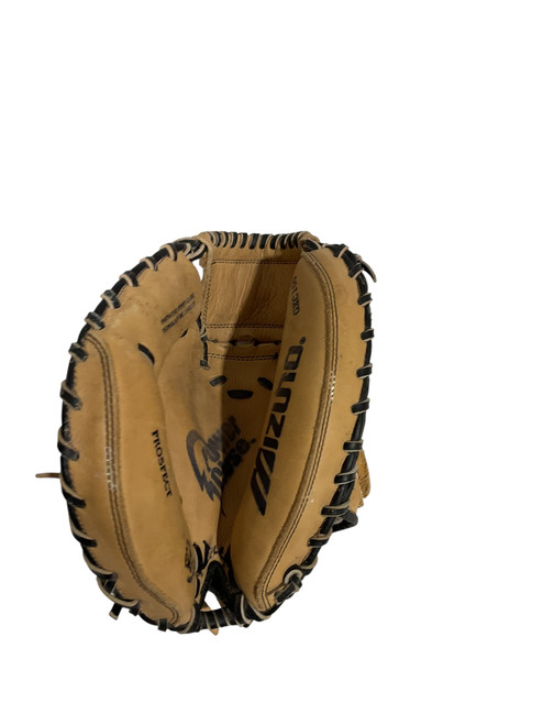 Vist Large View of Product Image Which is Used Mizuno GXC 100 BB/SB Catchers LH Throw Brown 30"