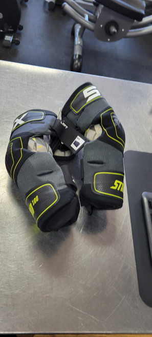 Vist Large View of Product Image Which is Used STX STALLION 100 Lacrosse Arm Pads/Guards Black MD