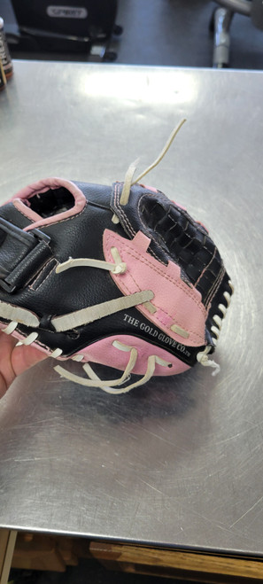 Vist Large View of Product Image Which is Used Rawlings PLAYER SERIES 10 BB/SB Glove RH Throw Pink 10"