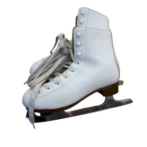 Vist Large View of Product Image Which is Used DBX CLASSIC FIG SKATE Girls Figure Skate None Junior 02
