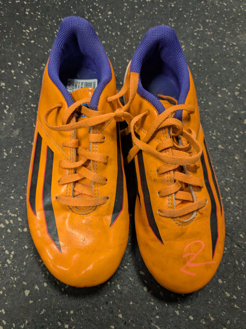 Vist Large View of Product Image Which is Used Adidas Soccer Cleats Orange Junior 02