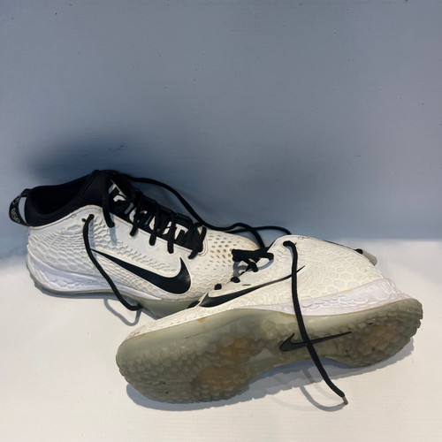 Vist Large View of Product Image Which is Used Nike NIKE TURF SHOES BB/SB Cleats White Youth 06.0