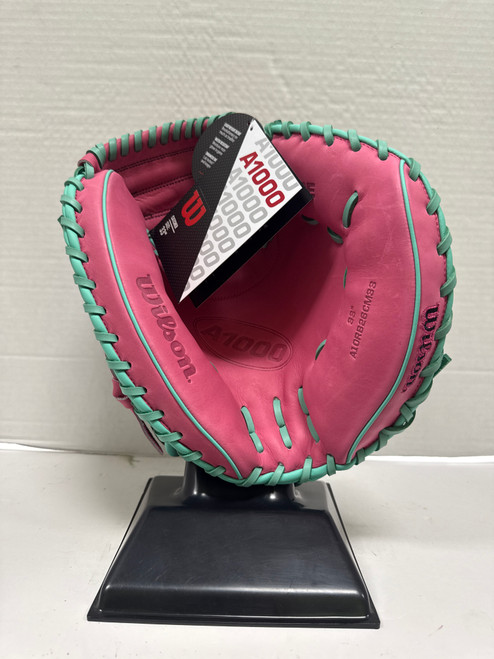 Vist Large View of Product Image Which is New WILSON A1000 MITT-33"