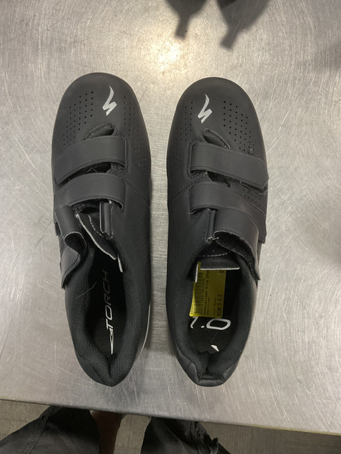 Used Specialized Bike Shoes Adult Black Senior 6.5 11614-S000222247 Vist Large View of Product Image Which is Used Specialized Bike Shoes Adult Black Senior 6.5