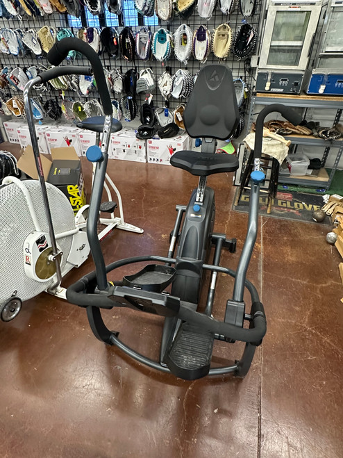 Vist Large View of Product Image Which is Used Teeter FREESTEP LT1 Recumbent Bike