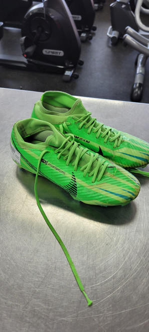 Vist Large View of Product Image Which is Used Nike Soccer Cleats Green Senior 6.5