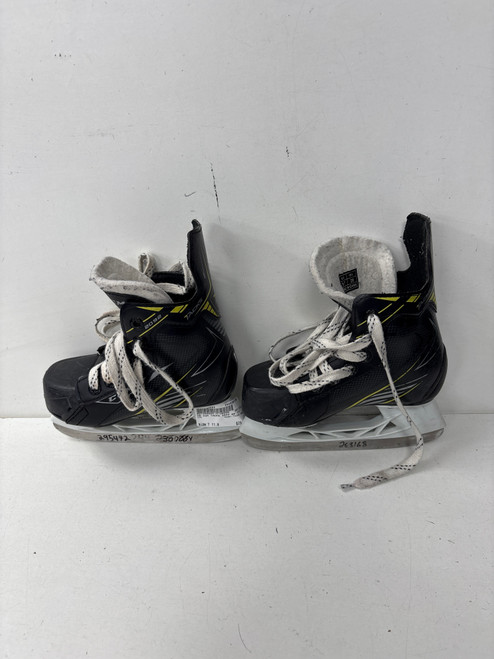 Vist Large View of Product Image Which is Used CCM TACKS 2092 Youth Hockey Skate Youth 11.0