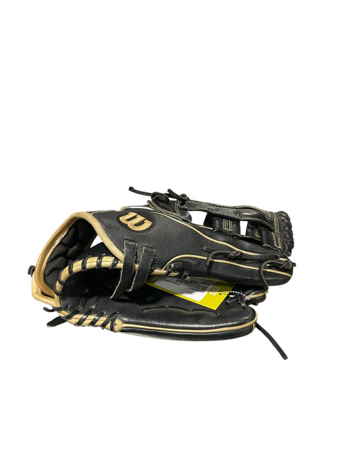 Vist Large View of Product Image Which is Used Wilson A2000 BB/SB Glove RH Throw Black 12 3/4"