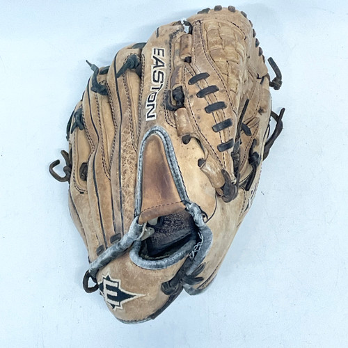 Vist Large View of Product Image Which is Used Easton STEERHIDE BB/SB Glove RH Throw Brown 12"