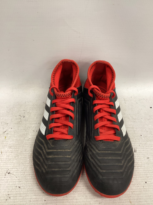 Vist Large View of Product Image Which is Used Adidas Soccer Indoor Shoes Black Junior 02