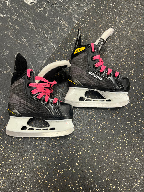 Vist Large View of Product Image Which is Used Bauer SUPREME 140 SKATES Youth Hockey Skate Youth 06.0