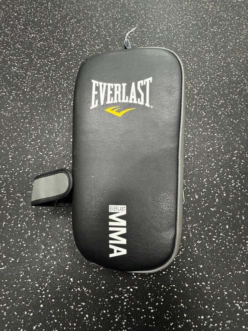 Vist Large View of Product Image Which is Used Everlast Martial Arts Blocking Pad Senior