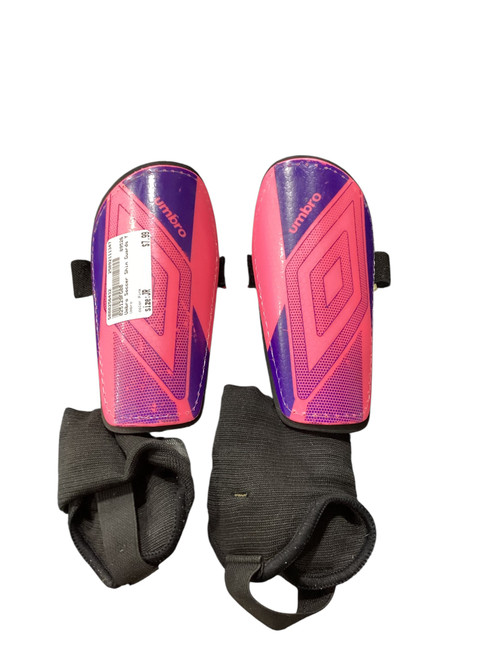 Vist Large View of Product Image Which is Used Umbro Soccer Shin Guards Youth Pink Junior