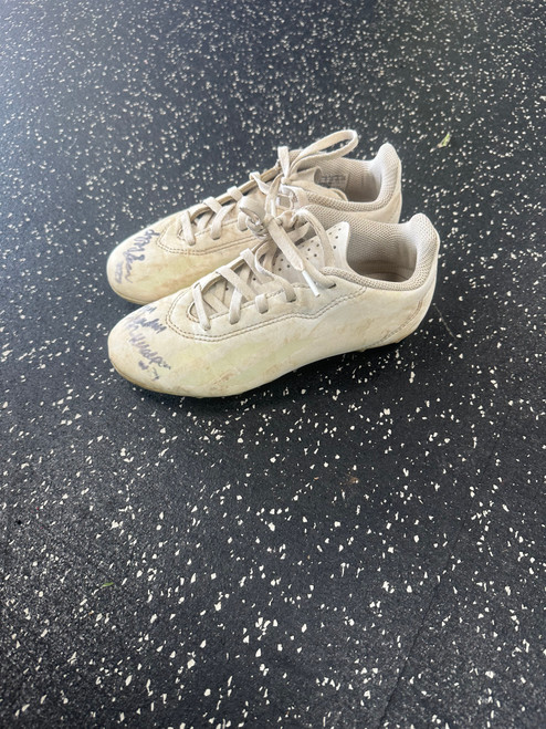 Vist Large View of Product Image Which is Used Adidas Soccer Cleats White Junior 02