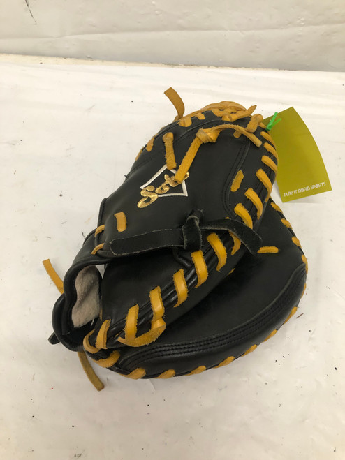Vist Large View of Product Image Which is Used SOTO PROFESSIONAL BB/SB Catchers RH Throw Black 32"
