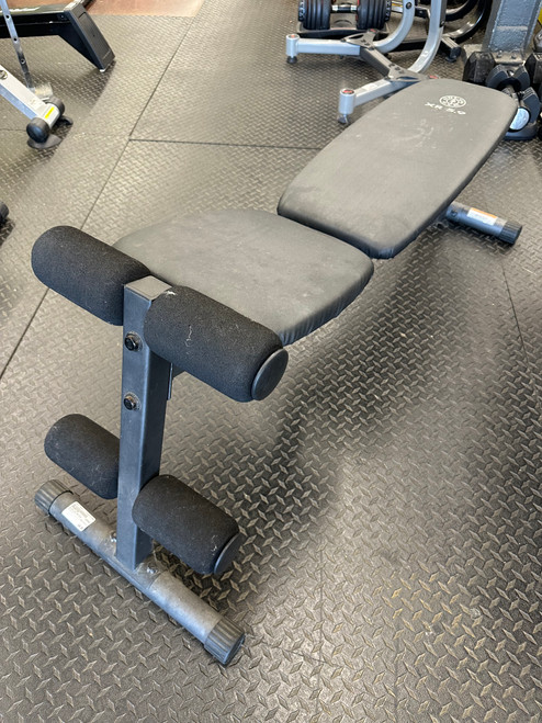 Vist Large View of Product Image Which is Used Golds Gym XR 5.9 FID Bench